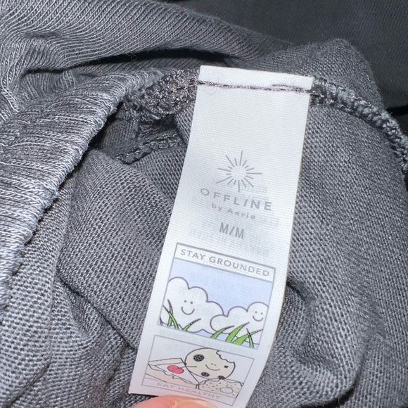 aerie Offline “Fanta” Cropped Shirt Gray Size Medium - Picture 3 of 8